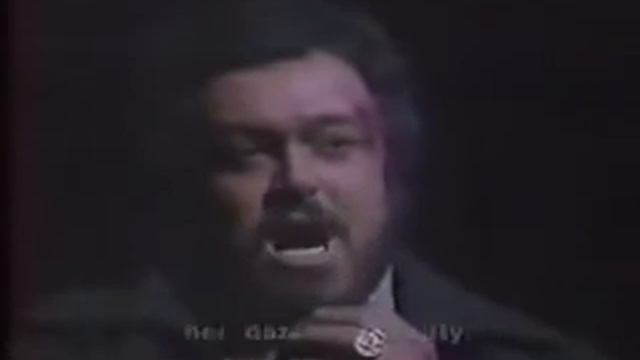 Luciano Pavarotti / Puccini / Tosca /" E lucevan le stelle.." смотреть онлайн