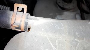 Рено Трафик бачок антифриза