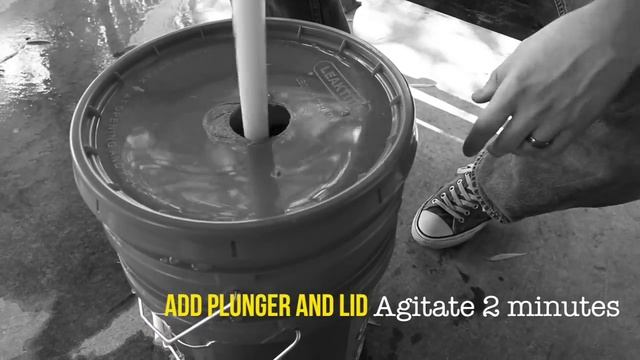 PLAN C - Emergency Bucket Washer, Hand Washing Cloth Diapers! смотреть онлайн