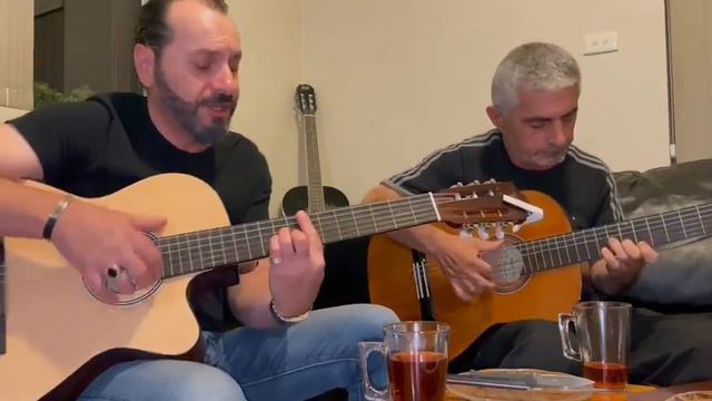 Assyrian Oldies but Goldies cover by Ashor Khamis  🎤Guitar 🎸 Albert Orahim 🎸