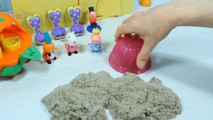 Давайте поиграем В ИГРУШКИ Свинка Пеппа Кинетический песок Для Детей