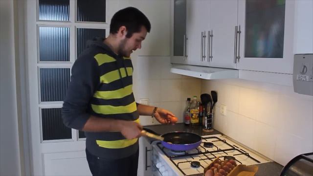 Kā izņemt olas čaumalu? / Dari gudri #5 смотреть онлайн