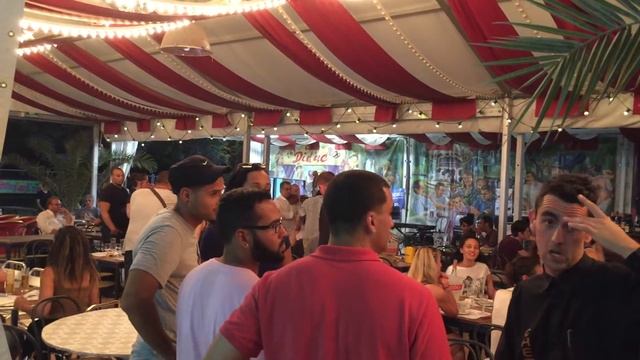 15.07.2015 кафе в Париже. Песни Эдит Пиаф смотреть онлайн