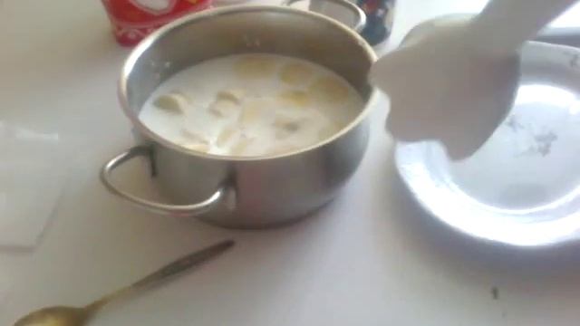 Как готовить молочный коктейль смотреть онлайн