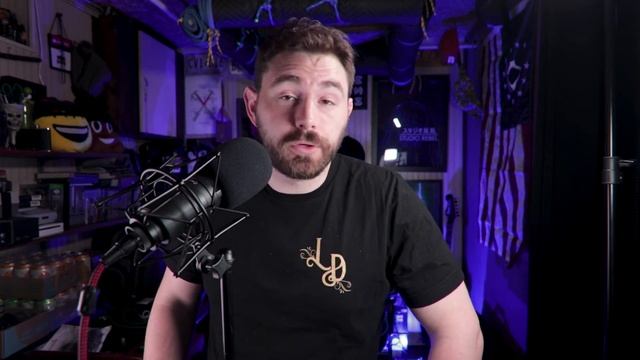 Super Cardioid Broadcast Microphone?! (Zoom ZDM-1 Dynamic Microphone Review and Test) смотреть онлайн