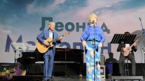 Марина Есипенко - "Ватутинки" ст. и муз. О.Митяева