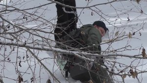 ПОДЛЕДНАЯ РЫБАЛКА НА ХАРИУСА И ЛЕНКА/ ОТЛИЧНЫЙ ВЕСЕННИЙ КЛЕВ И УЛОВ. ДВА ДНЯ В ТАЙГЕ/ ЧАСТЬ 3