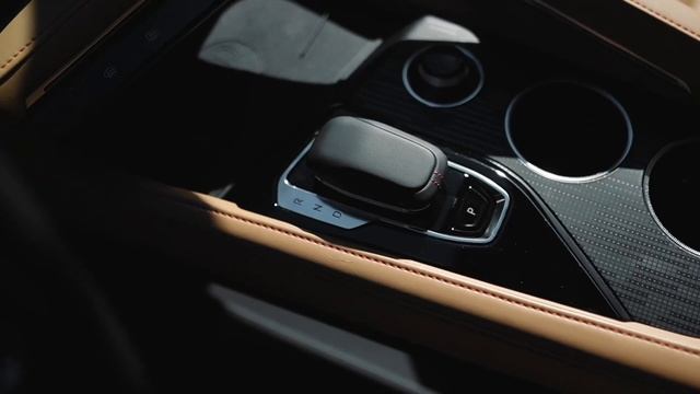 Zeekr 001 YOU 2023 в наличии от компании autotrader.ru