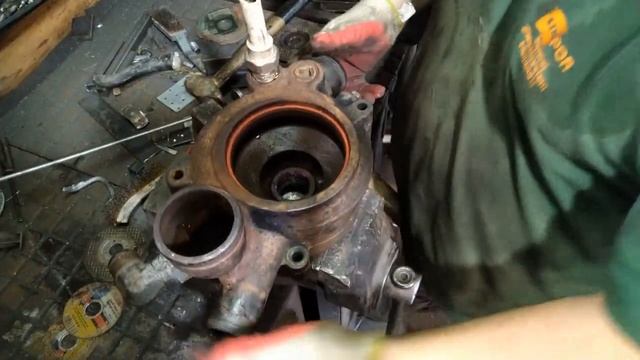 Ремонт помпы Детройт Дизель 12.7 без ЕГР своими руками смотреть онлайн