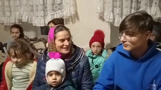 Звёздочки ярко сияли над Вифлеемской землёй. смотреть онлайн