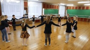 Танец на внимание Мы пойдем сейчас налево