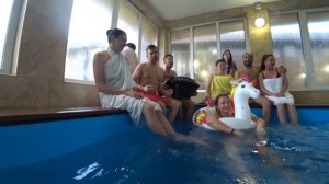 Чистый лист ( в бассейне с гармонью)