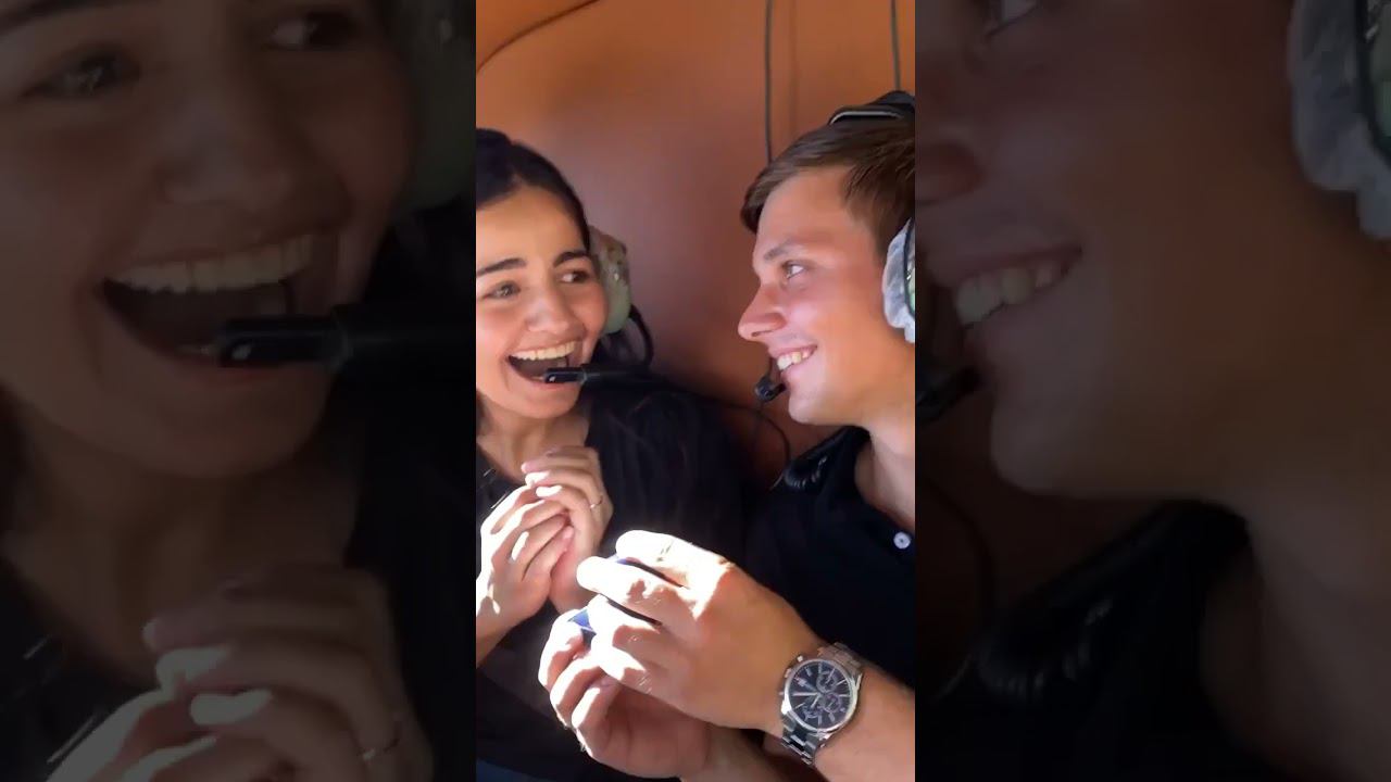 Сочи. полет на вертолете. предложение руки в небе. Красная поляна