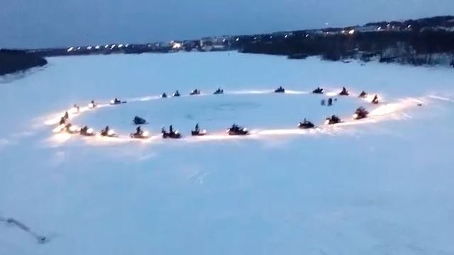 Флешмоб. Ноглики. Снегоходы. Отлимпиада 2018 в Южной Корее смотреть онлайн