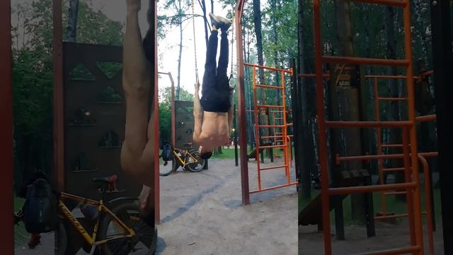 Тренировка на кольцах...? смотреть онлайн