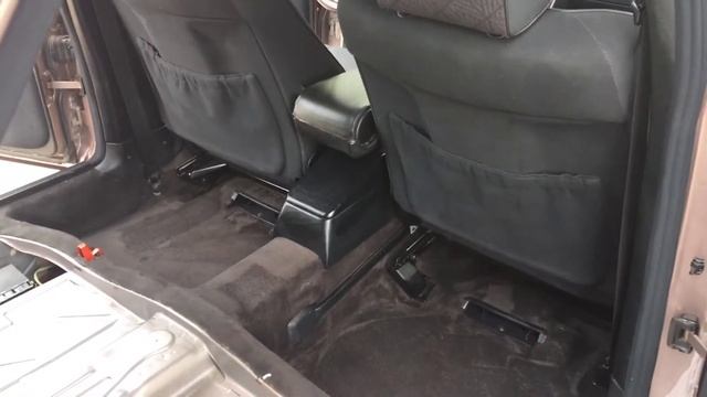 Вторая часть, химчистки заднего салона Mercedes w124 E220 смотреть онлайн