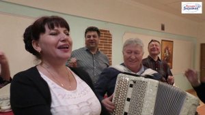 Ах, Самара городок! Елена Гуляева! Гармонь, гармонь - подруга песни, любимый русский инструмент!