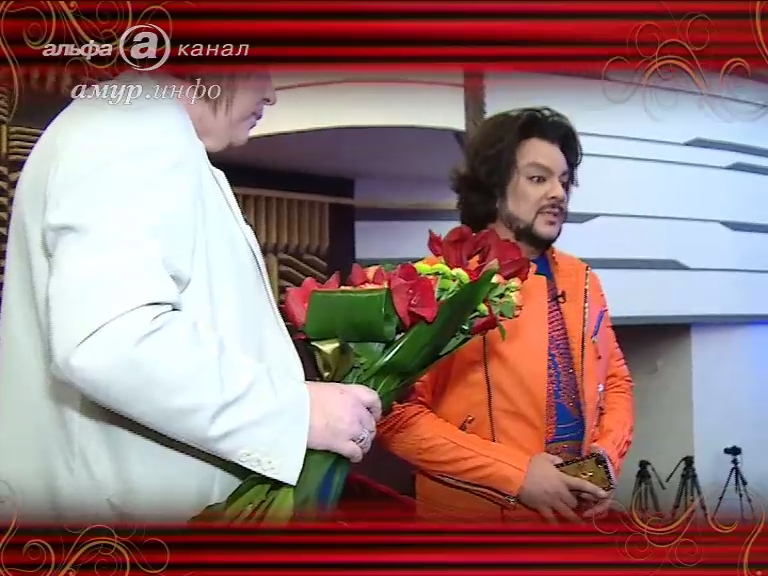 Филипп Киркоров, народный артист России в программе "С любимыми не расставайтесь". 1 часть смотреть онлайн