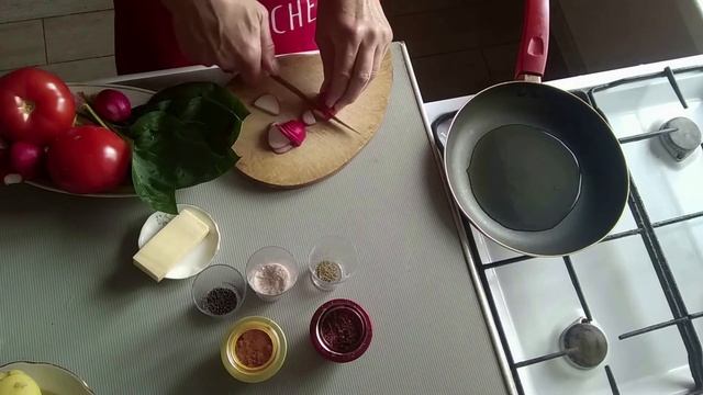 Сабджи из картофеля, помидоров и редиса. Рецепт для Экадаши