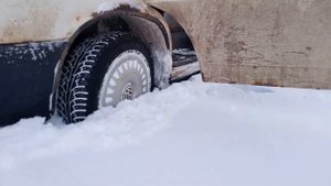езда по глубокому снегу на Volkswagen transporter t4 syncro