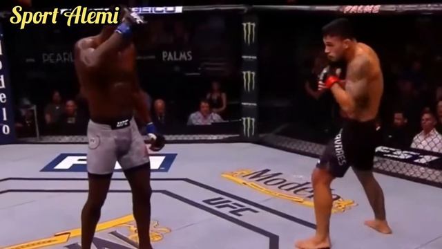 Исраэль Адесанья - Пауло Коста Прогноз! / Адесанья Проиграет? смотреть онлайн