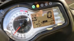 Suzuki V-Strom 650 2013 года, пробег 4 т.км. за 7 лет