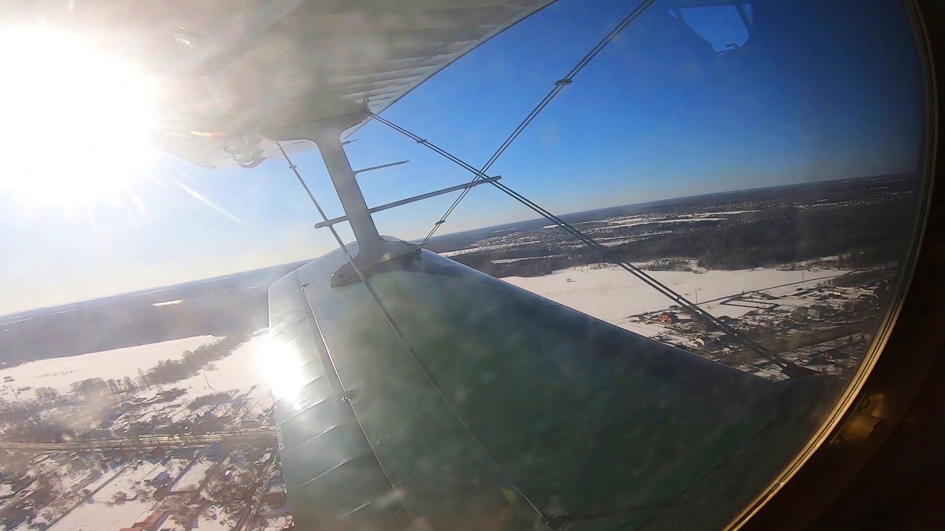 Взлет на биплане Ан2 с зимнего аэродрома смотреть онлайн