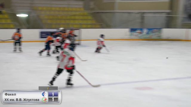 Факел - ХК им. В.В. Жлуктова смотреть онлайн