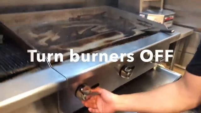 How to Clean the Flat-top Grill смотреть онлайн