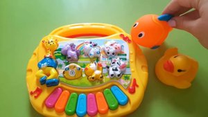 Игрушечное музыкальное пианино. Видео с игрушками