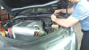 Замена топливного фильтра на Audi Q7 3.0 TDI