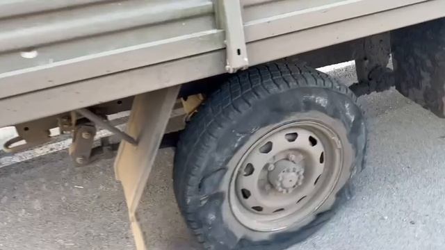 ⚡️Дрон-камикадзе ударил по гуманитарщикам⚡️