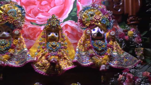1.03.2018 Gaura Purnima 532 Maha kirtan ISKCON Dnipro Ukraine смотреть онлайн
