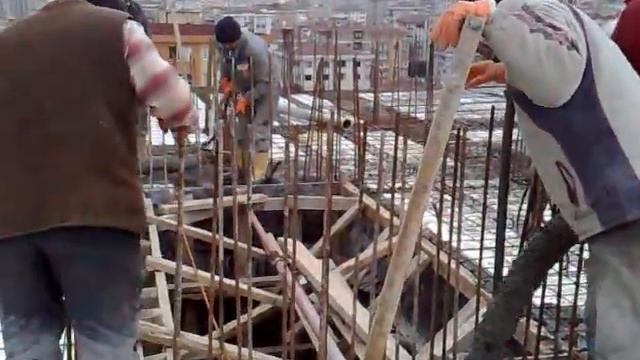 İstanbul Konutları 11. Kat Betonu 14-12-2007 смотреть онлайн