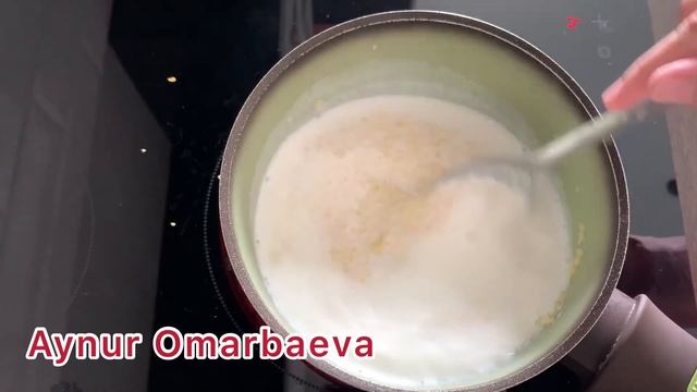 Кукурузная каша на молоке .