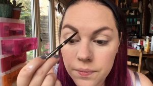 MAX FACTOR BROW SHAPER - FIRST IMPRESSIONS /REVIEW