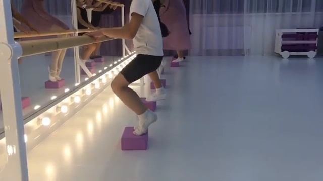 Балет цвета Lil?Занятия мальчиков ?♂️
