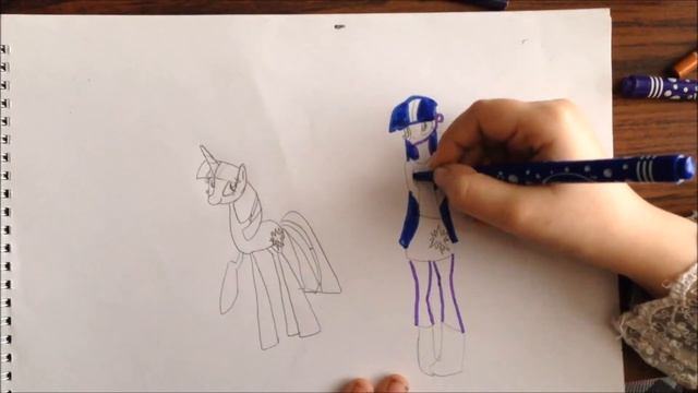 Как нарисовать пони Twilight Sparkle (Искорку) и ее девочку из Эквестрии смотреть онлайн