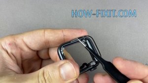 Apple Watch Series 4 disassembly and main housing replacement