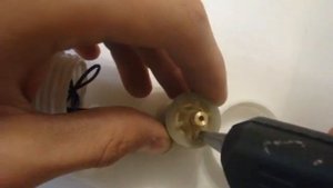 Как сделать мини-блендер своими руками!