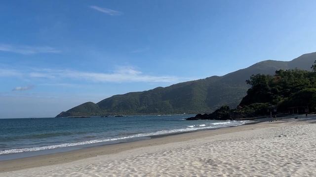 ВЛОГ ВЬЕТНАМ: море, еда, водопады, остров, озеро с фламинго и жирафы смотреть онлайн