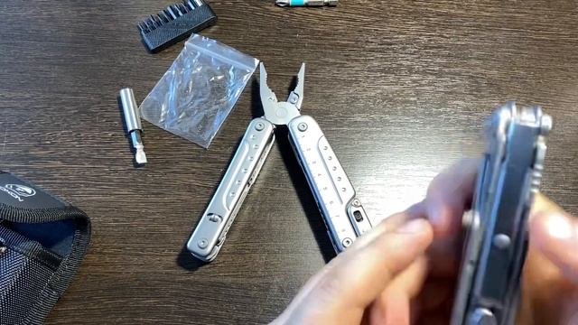 Обзор Roxon Phantom S802, сравнение с Leatherman Surge