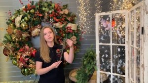 Как повесить венок на дверь. Крючок для венков