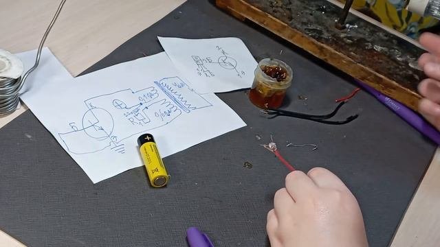 Как собрать автогенератор на одном транзисторе