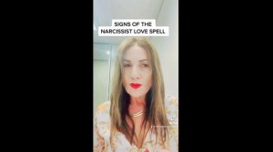 WHAT IS THE NARCISSIST LOVE SPELL 🎭 THE MOMENT YOU MEET THE NARCISSIST THEIR MAGIC ON YOU BEGINS