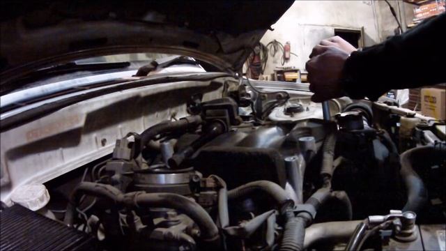 MMC Pajero IO замена свечей смотреть онлайн