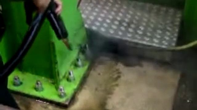 Парогенератор Weidner Очищение масляного загрязнения Часть 2 смотреть онлайн