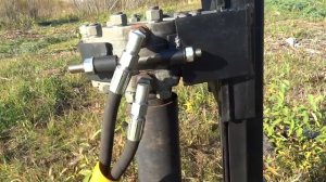 Самоходный сваекрут  - ямобур  с буровым лафетом " ГидроМакс - МР 300 " 17 л.с.