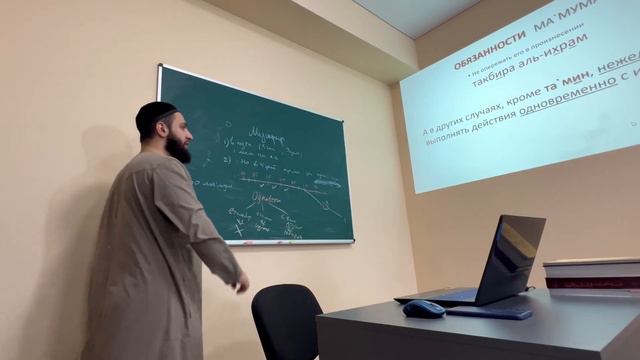 МУСУЛЬМАНИ В КРЕМЕНЧУЦІ. Міська мечеть. смотреть онлайн