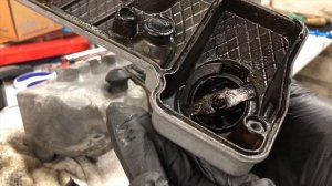 СНЯЛ КРЫШКИ КЛАПАНОВ! Мотор m112 Mercedes 3.2 литра